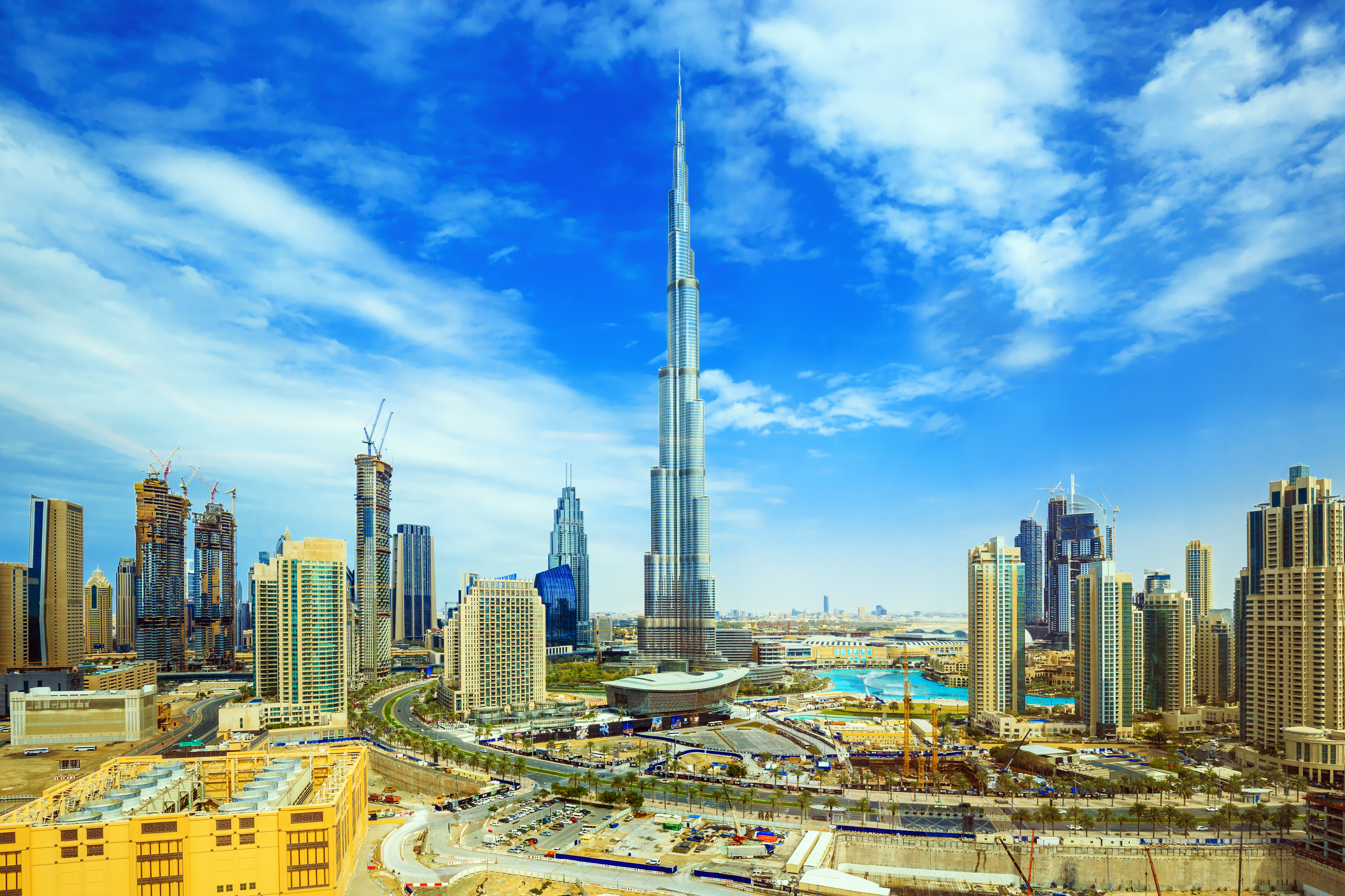 How to move to the UAE: Immigration to Dubai and other places